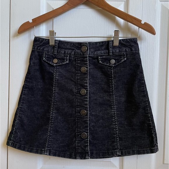 BDG Urban Outfitters Women’s Black Selma Corduroy Button Front Skirt - Picture 1 of 8